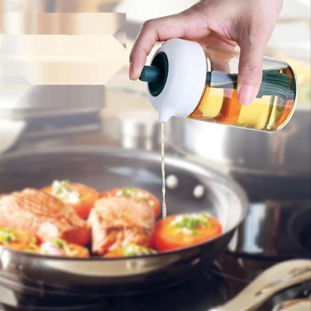 Plastic 2 In 1 Oil Dispenser 250 ml gj10p0-70